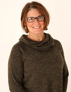 Portrait photo of Stephanie Kehler