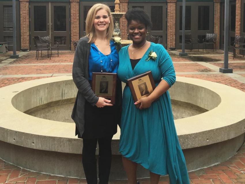 Holmes Award Presented to Women in UK Nursing Areas