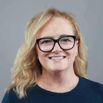 A headshot photo of Sandra Rogers.