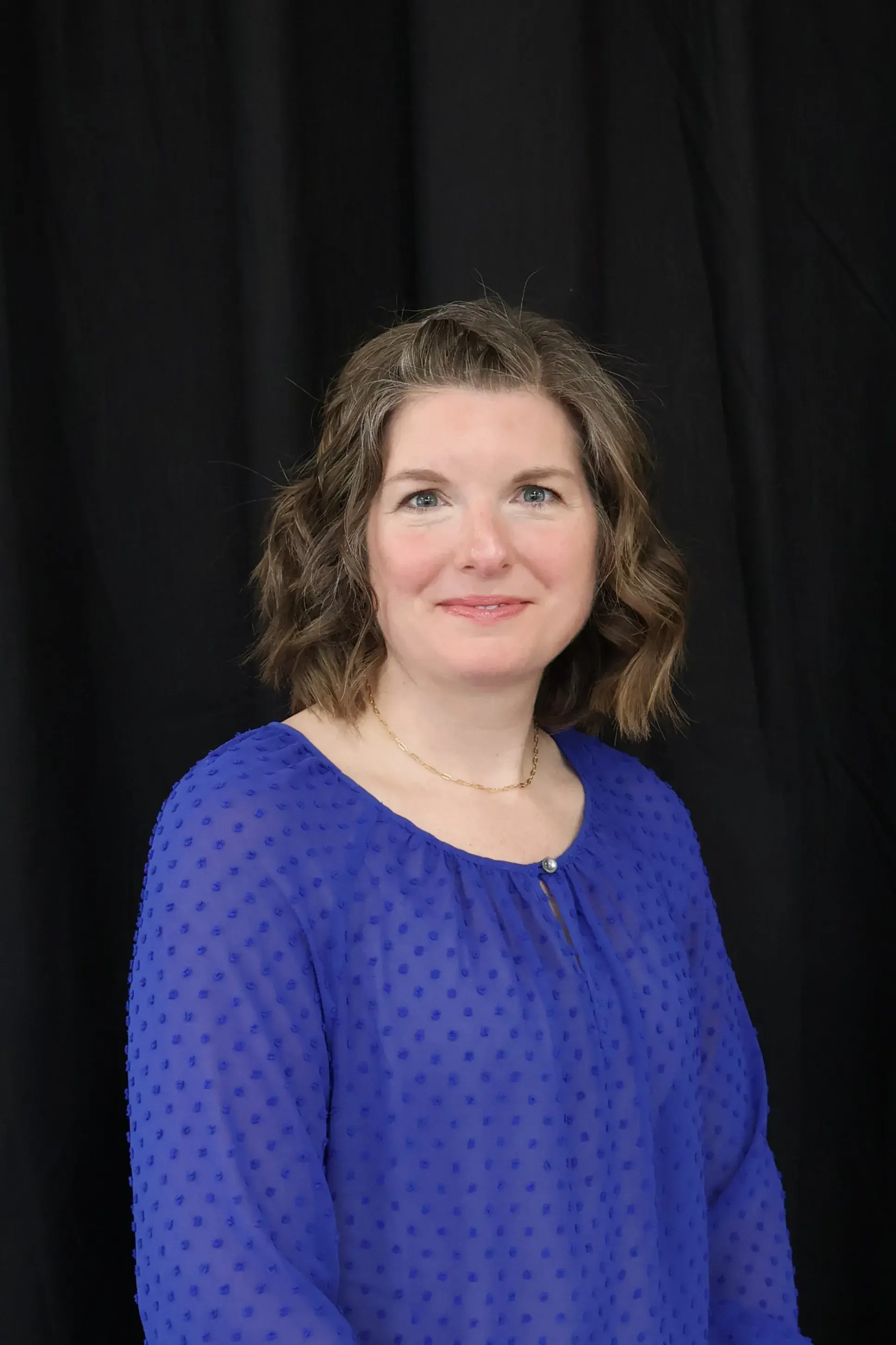 Headshot photo of Amanda Singleton. 